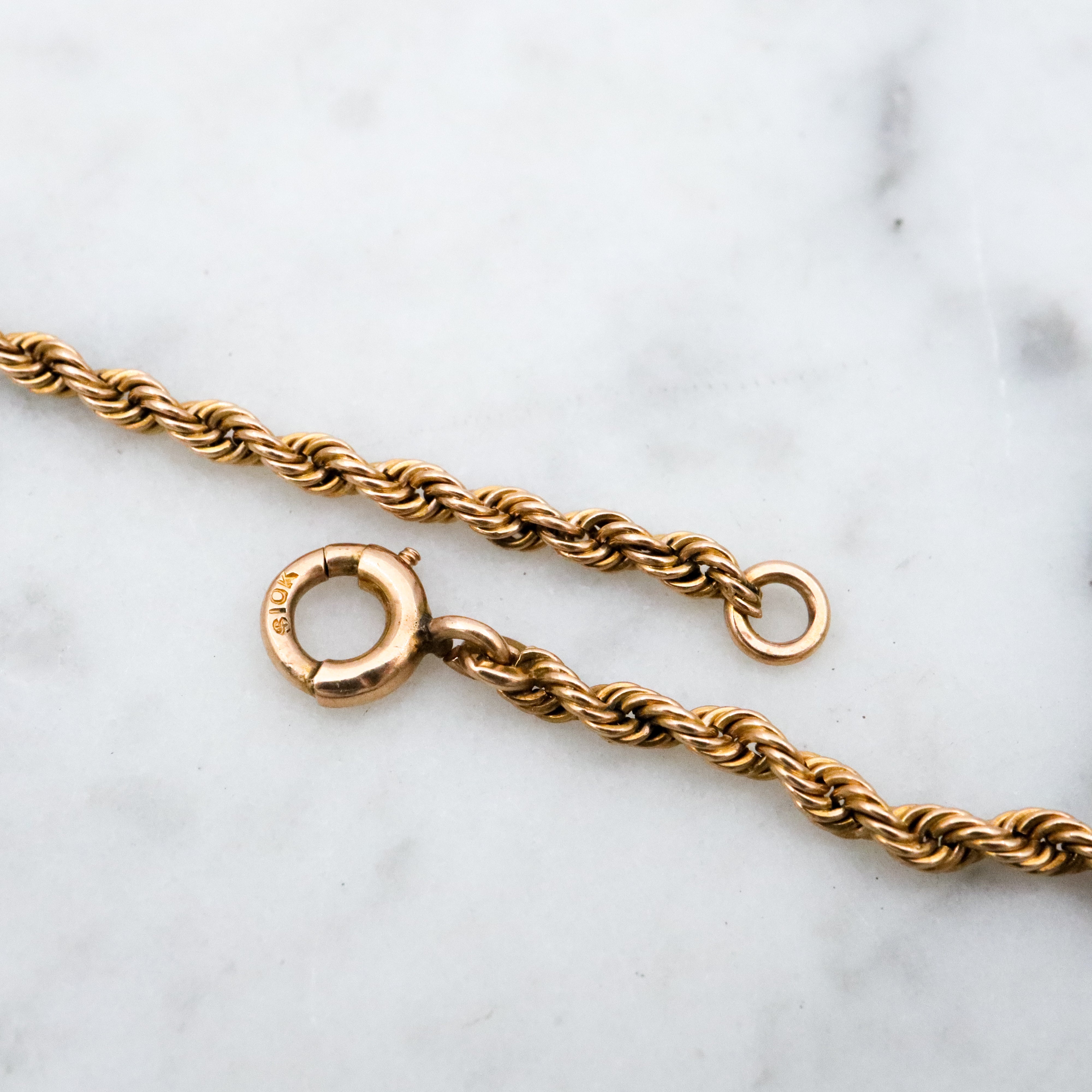 Vintage 10k gold 2mm rope link chain 22"